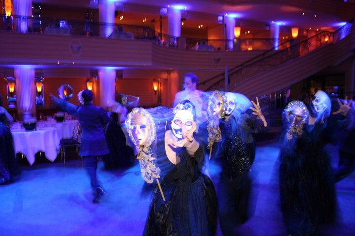show 01